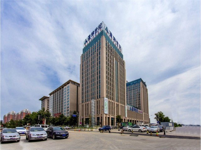 威海豪华铜门定做